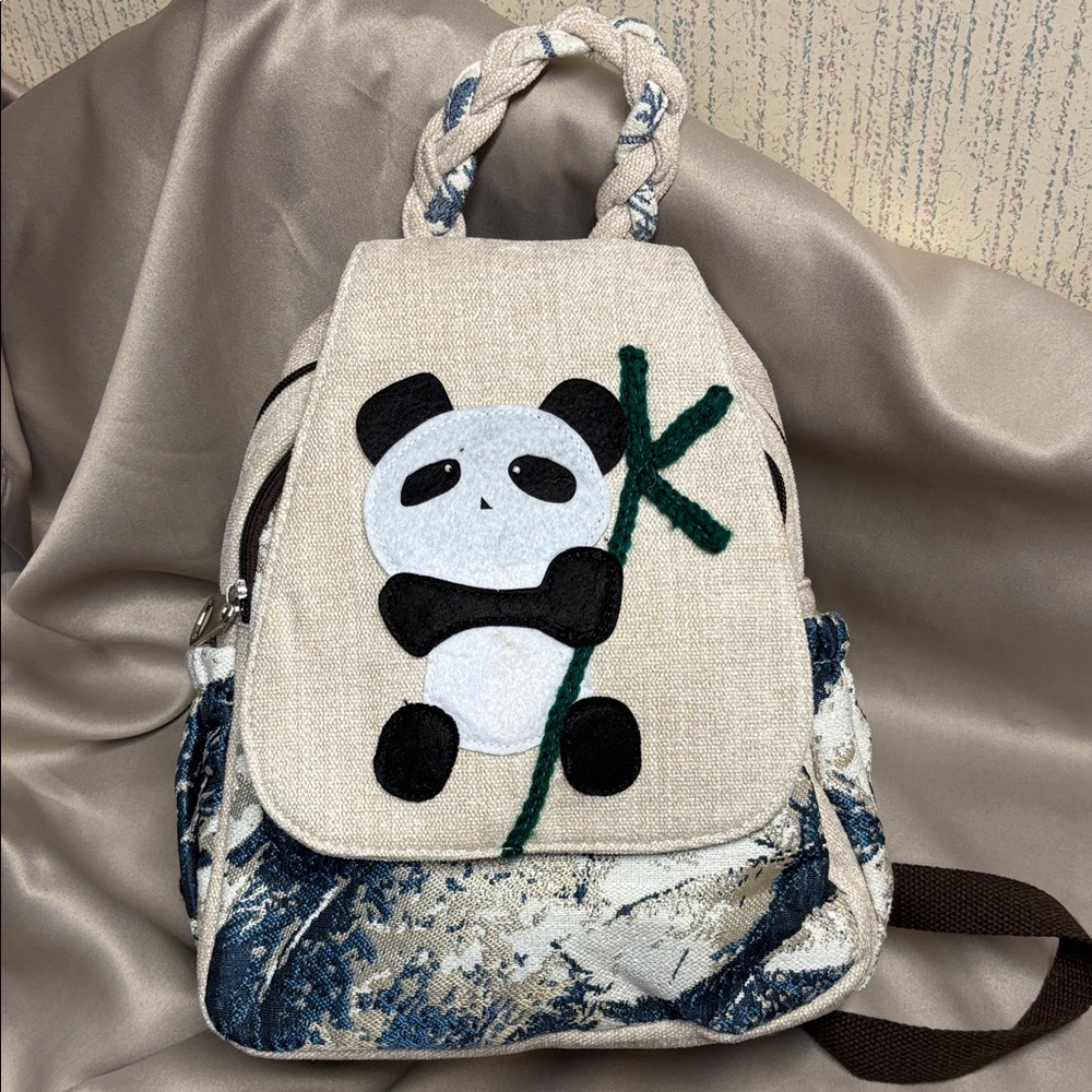 Canvas Panda Backpack - Picture 3 of 14